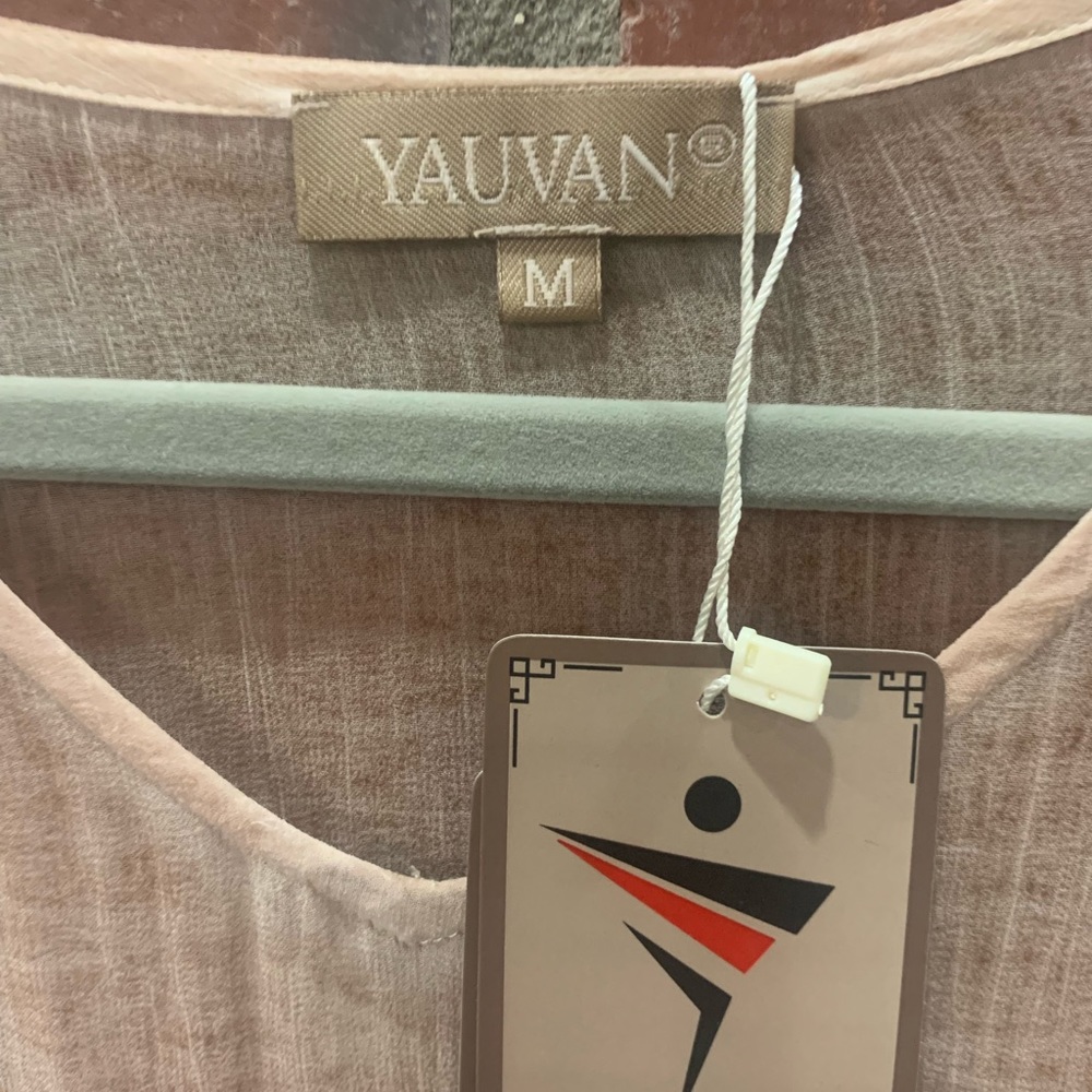 Yauvan Top - Picture 3 of 3
